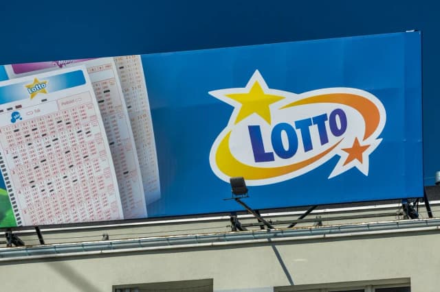 Loteria RMF o której godzinie? Sprawdź harmonogram losowań Loteria RMF o której godzinie? Sprawdź harmonogram losowań